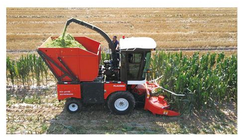90Z-2650(G4)自走式青飼料收獲機-13.jpg